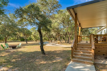 Hallettsville, TX 77964 Lavaca County