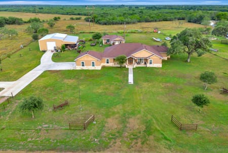 Cuero, TX 77954 DeWitt County