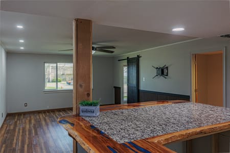 Runaway Bay, TX 76426 Wise County