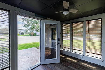 Runaway Bay, TX 76426 Wise County