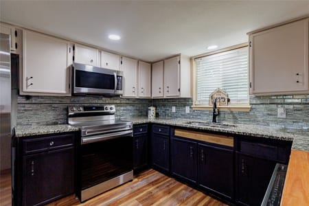 Runaway Bay, TX 76426 Wise County