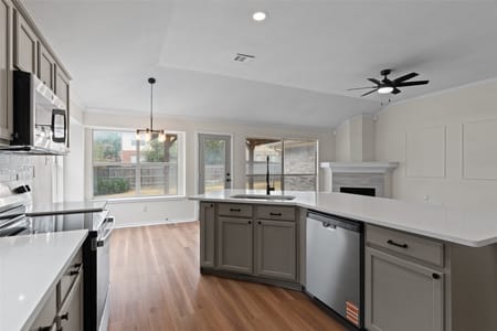 Arlington, TX 76001 Tarrant County