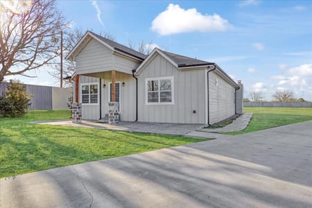 Van Alstyne, TX 75495 Grayson County