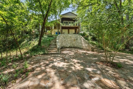 Fort Worth, TX 76107 Tarrant County