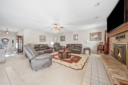 Coweta, OK 74429 Wagoner County