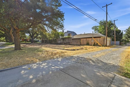 Fort Worth, TX 76107 Tarrant County