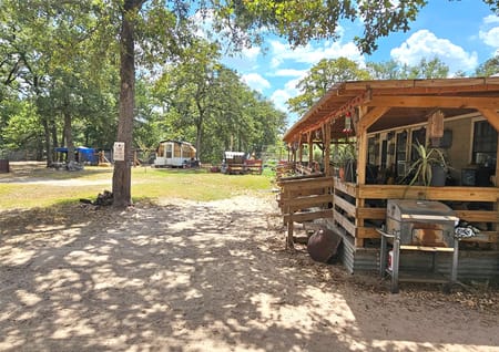 Milano, TX 76556 Milam County