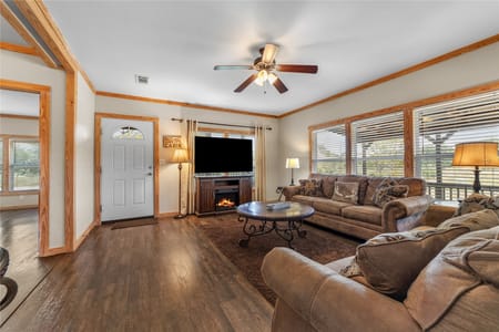 Medina, TX 78055 Bandera County