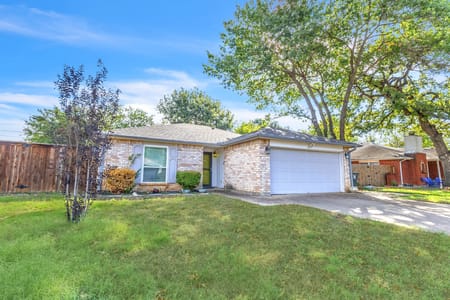 Arlington, TX 76001 Tarrant County