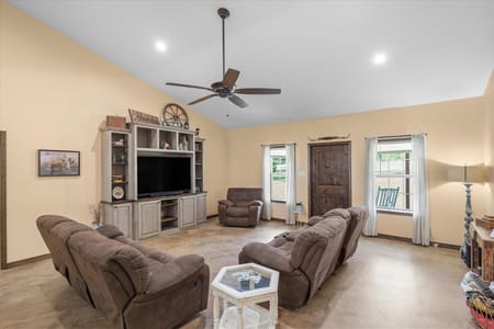 Ben Wheeler, TX 75754 Van Zandt County