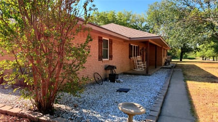 Leonard, TX 75452 Fannin County