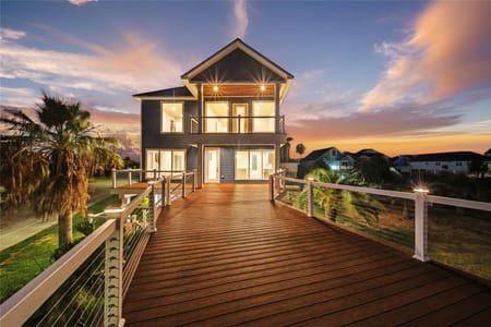 Tiki Island, TX 77554 Galveston County