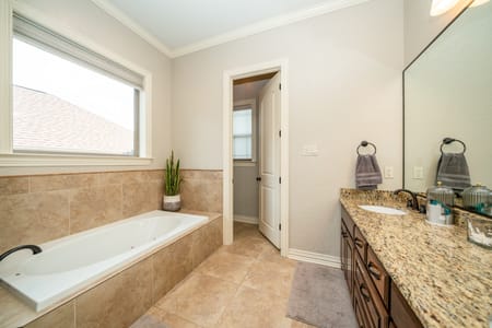 Longview, TX 75604 Gregg County