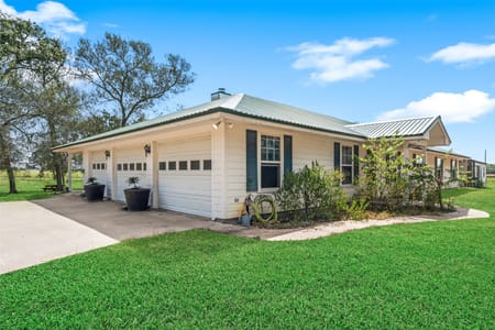 Schulenburg, TX 78956 Lavaca County