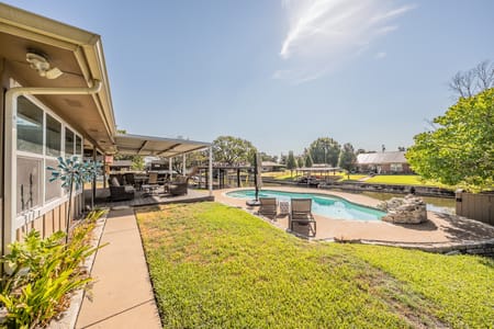 Granbury, TX 76049 Hood County
