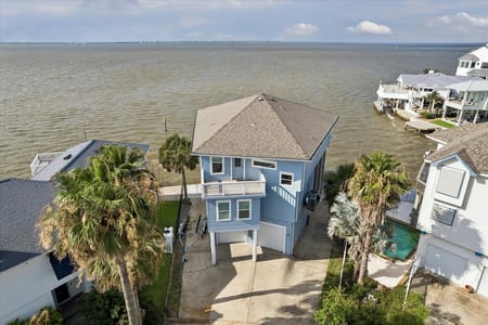 Tiki Island, TX 77554 Galveston County