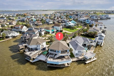 Tiki Island, TX 77554 Galveston County