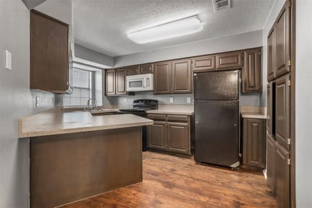 Arlington, TX 76014 Tarrant County