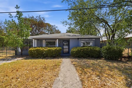 Bowie, TX 76230 Montague County