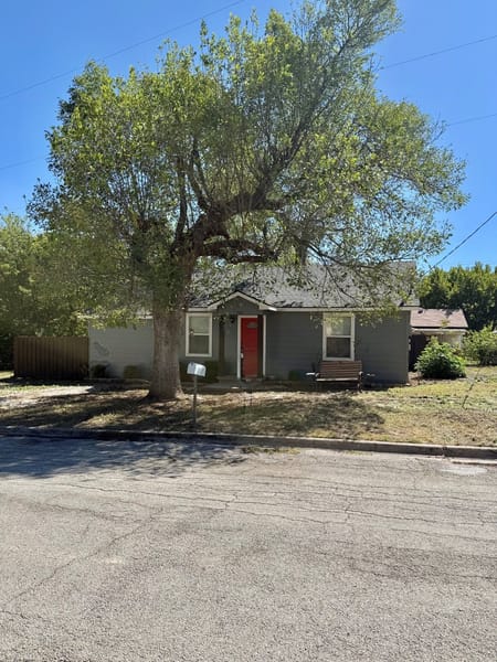 Bowie, TX 76230 Montague County