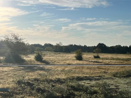 Sadler, TX 76264 Grayson County