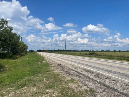 Sealy, TX 77474 Austin County