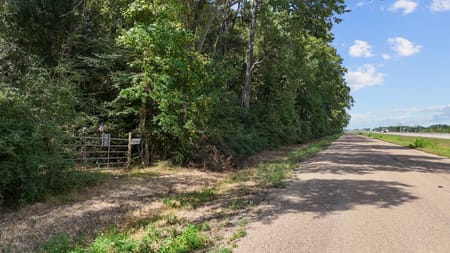 Anahuac, TX 77560 Chambers County