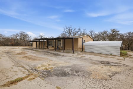 Bowie, TX 76230 Montague County