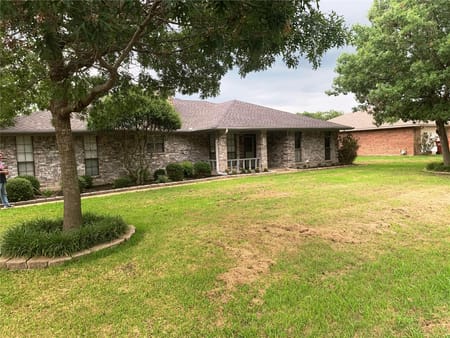 Leonard, TX 75452 Fannin County