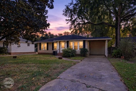 Shreveport, LA 71105 Caddo Parish