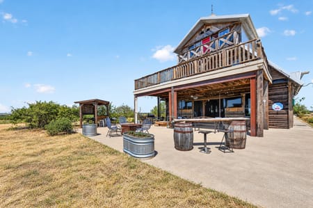 Cleburne, TX 76033 Johnson County