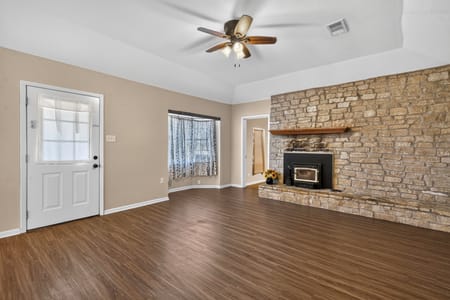Cameron, TX 76520 Milam County