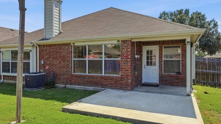 Arlington, TX 76002 Tarrant County