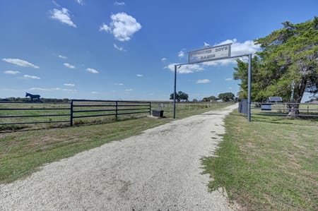 Hallettsville, TX 77964 Lavaca County