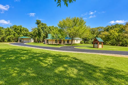 Grandview, TX 76050 Johnson County