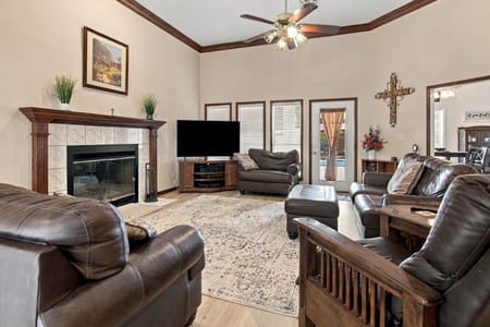Bowie, TX 76230 Montague County