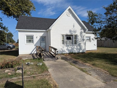 Ashmore, IL 61912 Coles County