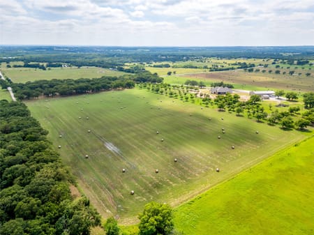 Bowie, TX 76230 Montague County