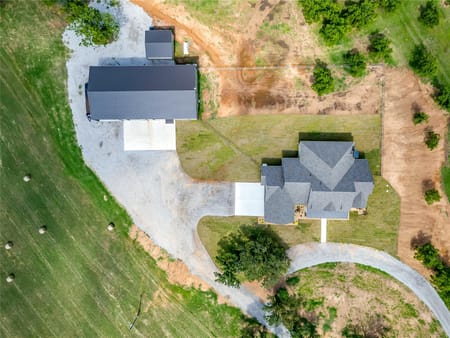 Bowie, TX 76230 Montague County
