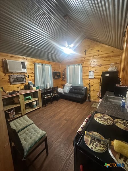 Kenedy, TX 78119 Karnes County