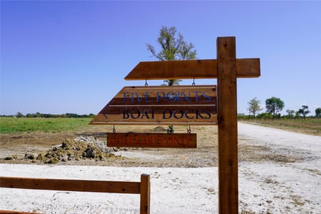 Windom, TX 75492 Fannin County