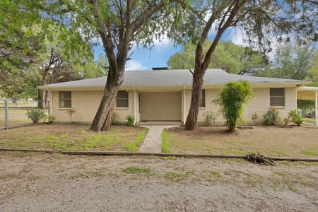 Blum, TX 76627 Hill County