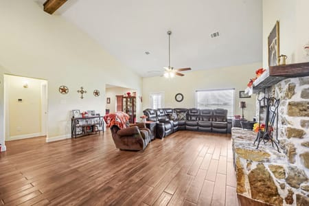Cleburne, TX 76033 Johnson County