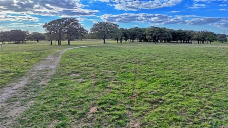 Bowie, TX 76230 Montague County