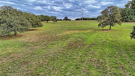 Bowie, TX 76230 Montague County