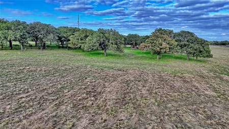 Bowie, TX 76230 Montague County