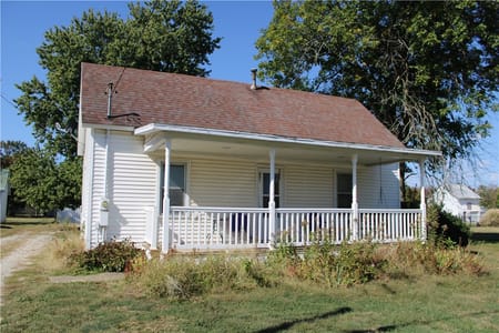 Strasburg, IL 62465 Shelby County