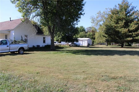 Strasburg, IL 62465 Shelby County