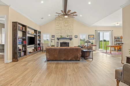 Navasota, TX 77868 Grimes County