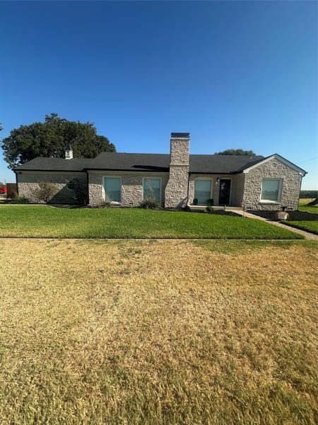 Bowie, TX 76230 Montague County